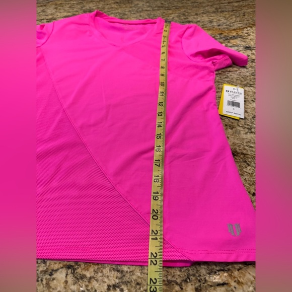Eleven by Venus Williams Women's Wavy Mesh Inset Short Sleeve Fuschia Shirt Sz S - Picture 7 of 7